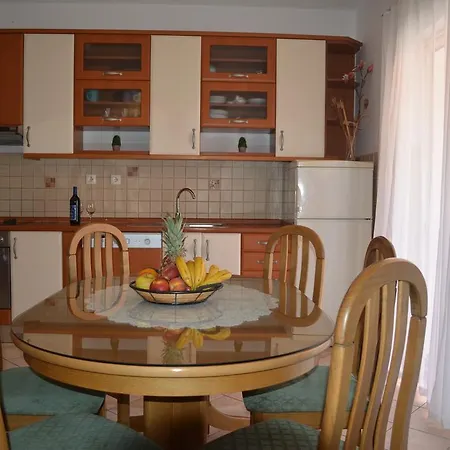 More Kaštela
